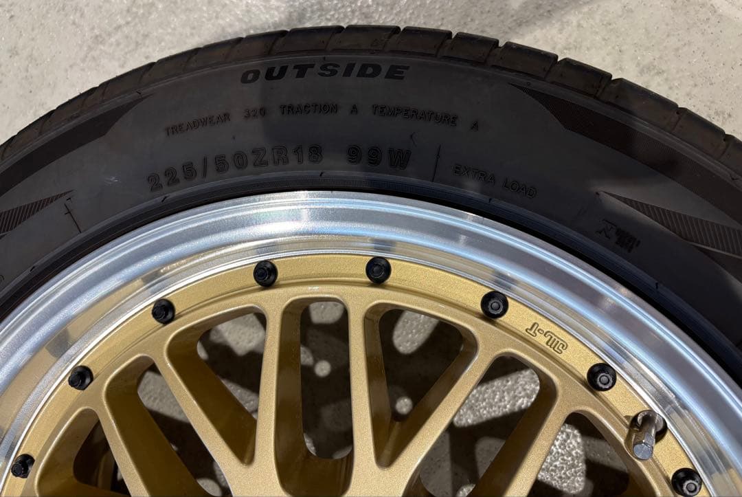 80000000 レヴァンナ18㌅ 7.0J +38 6H139.7