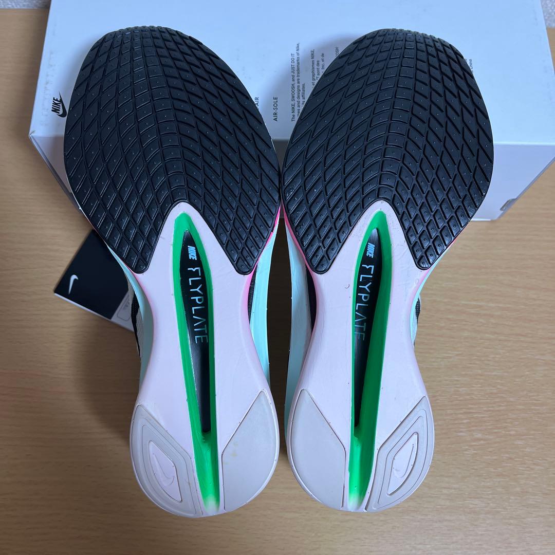 新品 W ZOOMX VAPORFLY NEXT% 4 27cm - メルカリ