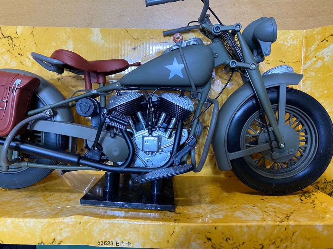 Indian Motorcycle 1/6 ダイキャストモデル ミリタリー Indian Motorcycle 1/6 ダイキャストモデル ミリタリー Indian