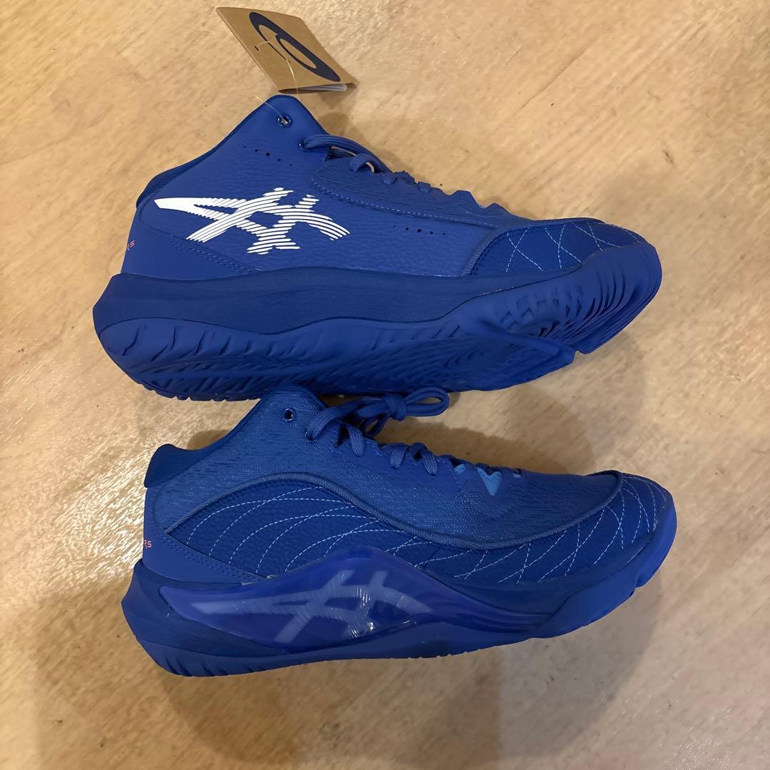 【新品・箱タグ付】ASICS アンプレアルス3 27.5cm バッシュ