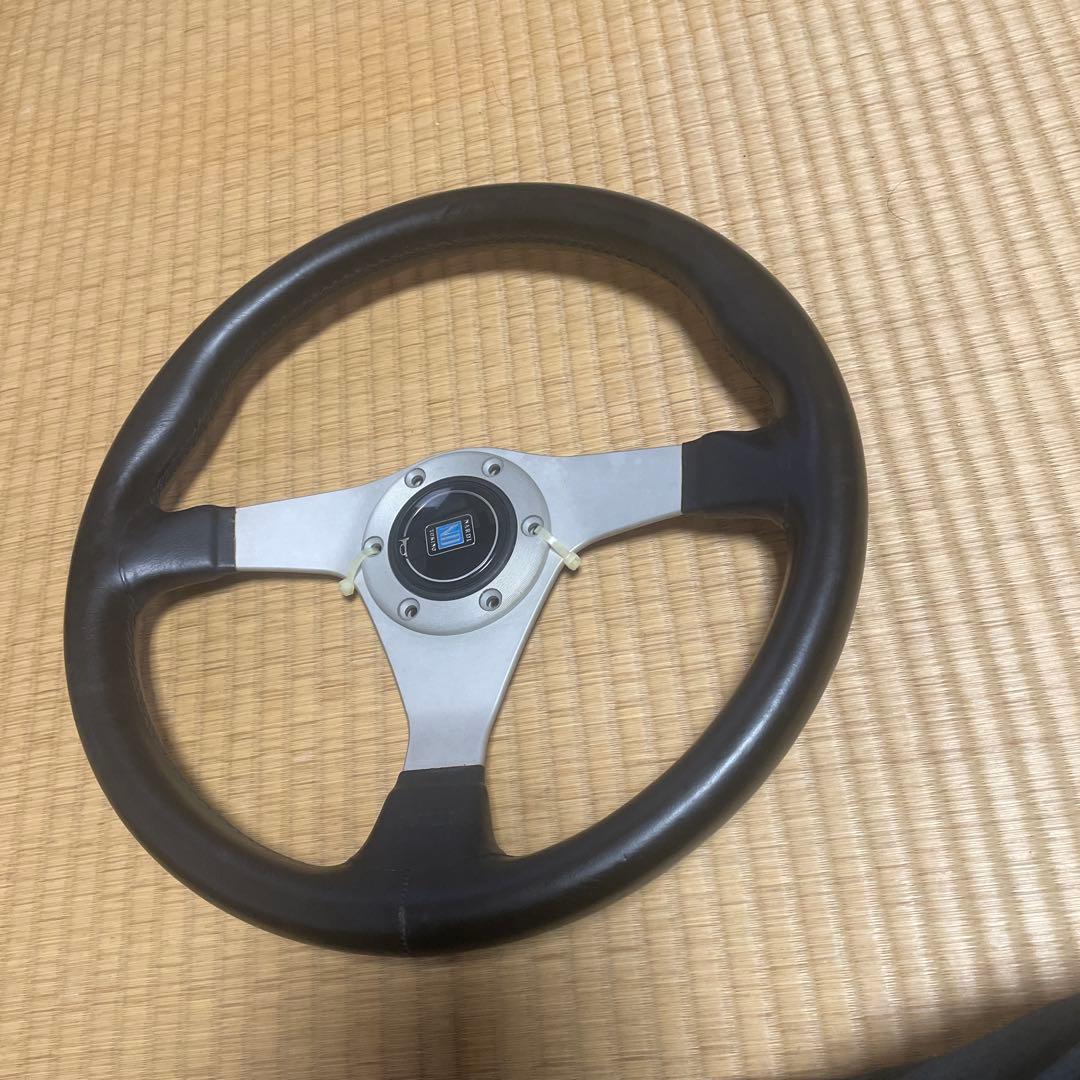 ステアリングホイール 3スポーク 黒とシルバー ボート ハンドル ステアリングホイール 3スポーク 13.5インチ 343mm