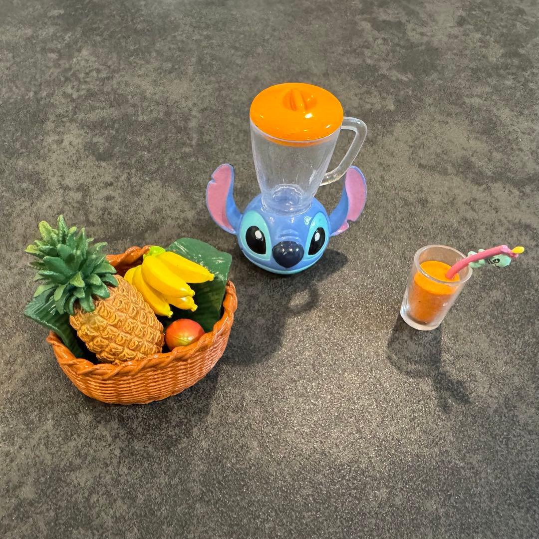 ディズニーミニチュアスティッチリーメント食玩