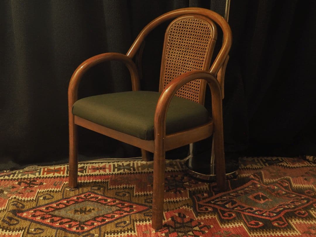 【値引中】“karimoku”アームラタンチェアD