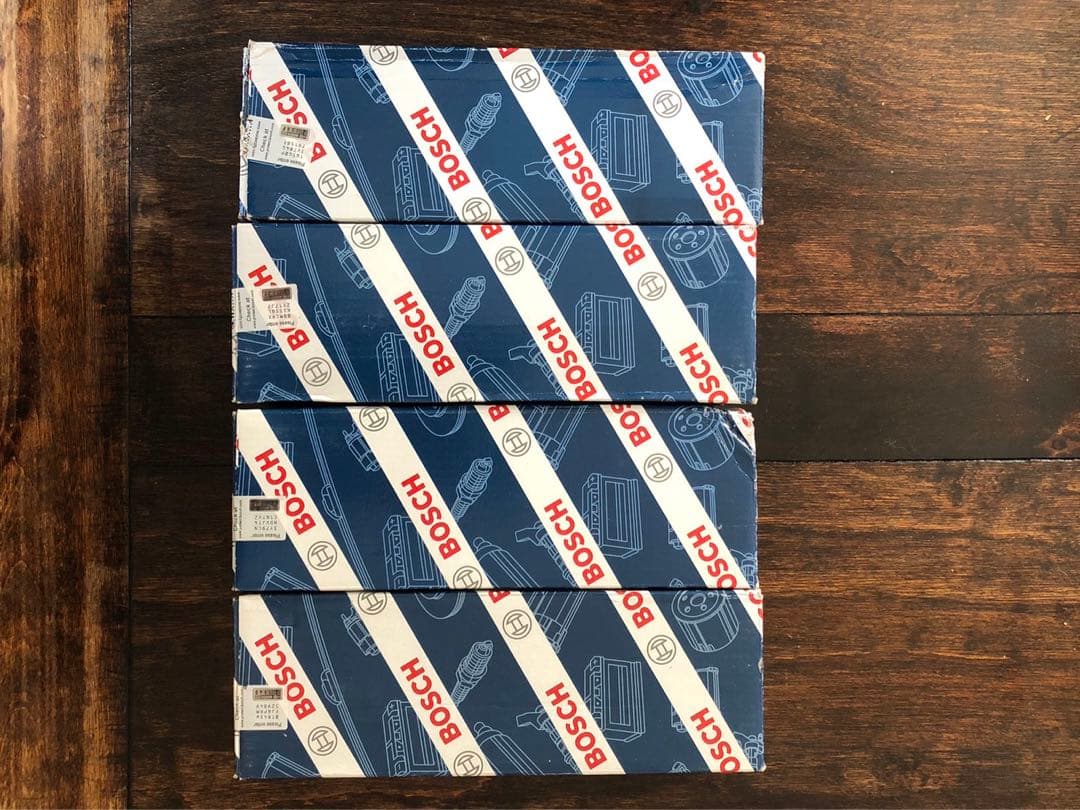 アウディ A4 8K イグニションコイル 4個セットBOSCH（純正OEM