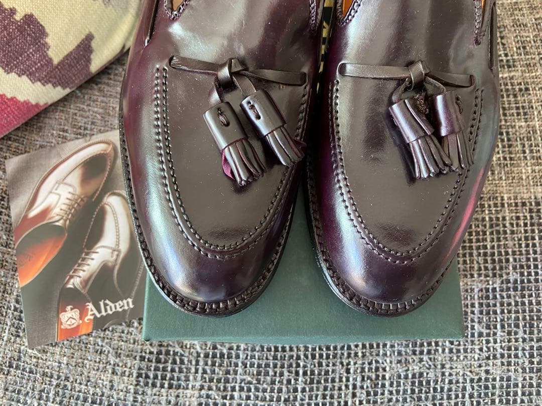 新品 未使用 Alden 563 タッセル ローファー コードバン バーガンディ