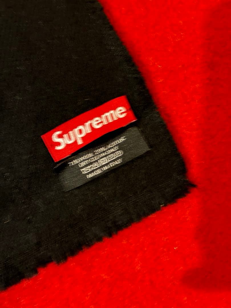 Supreme ロゴ入りマフラー イタリア製 ブラック/グレー｜楽天市場