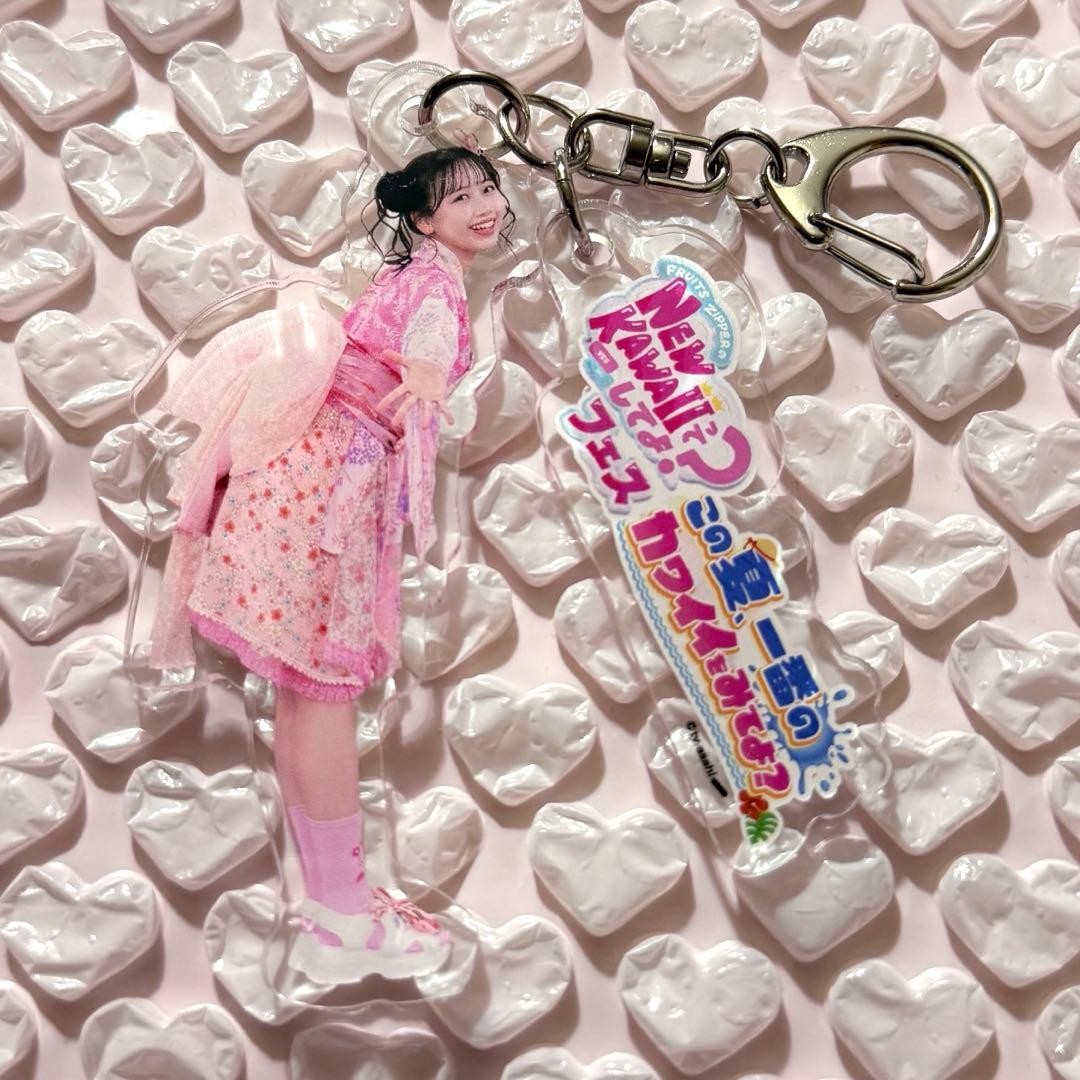FRUITS ZIPPER 松本かれん アクリルキーホルダー - メルカリ
