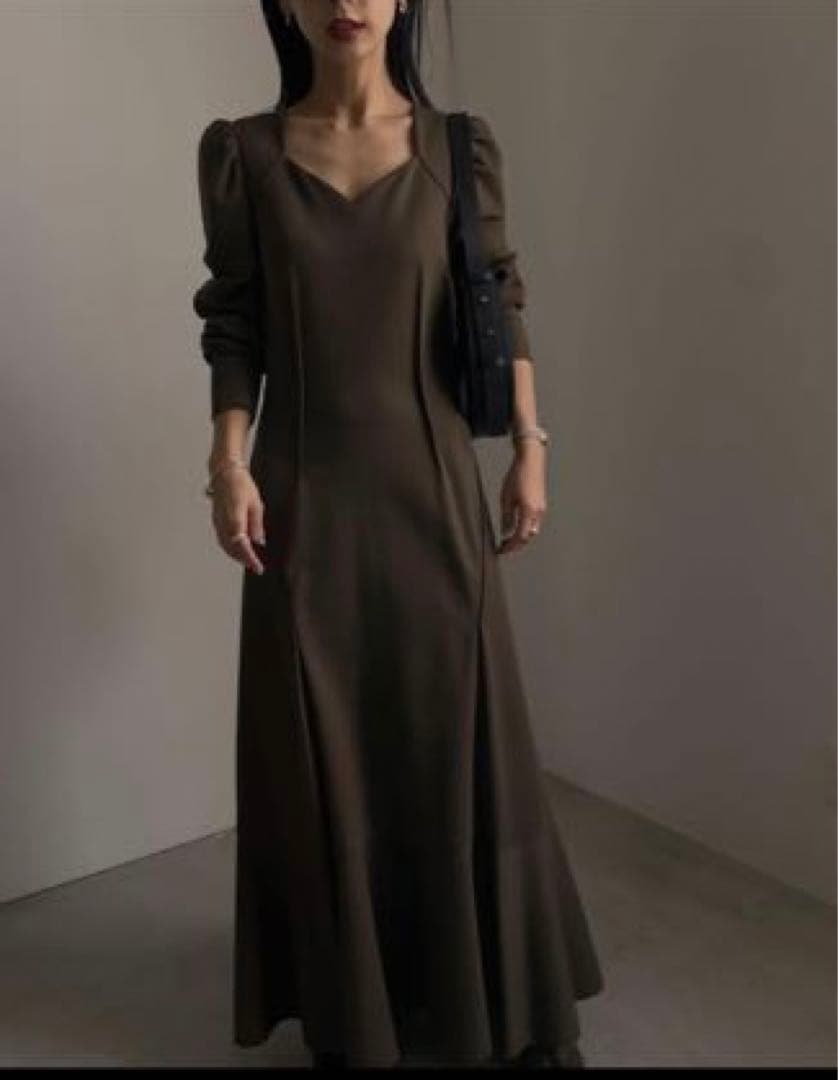 PENTAGON NECK FOLD HEM DRESSアメリワンピ Ameri（アメリ）の