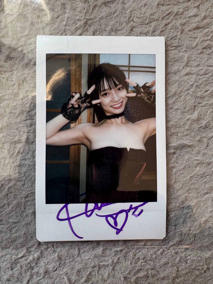 直筆 サイン チェキ 瀬戸環奈 - メルカリ