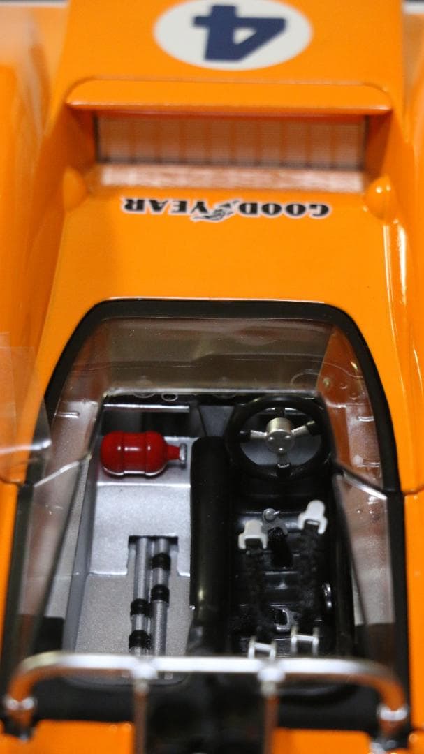 超貴重 GMP製1／18 マクラーレン・シボレーM8Bウィング1969