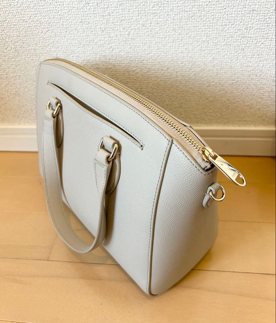 FURLA フルラ ショルダーバッグ ミネルヴァ S サッチェル グレージュ