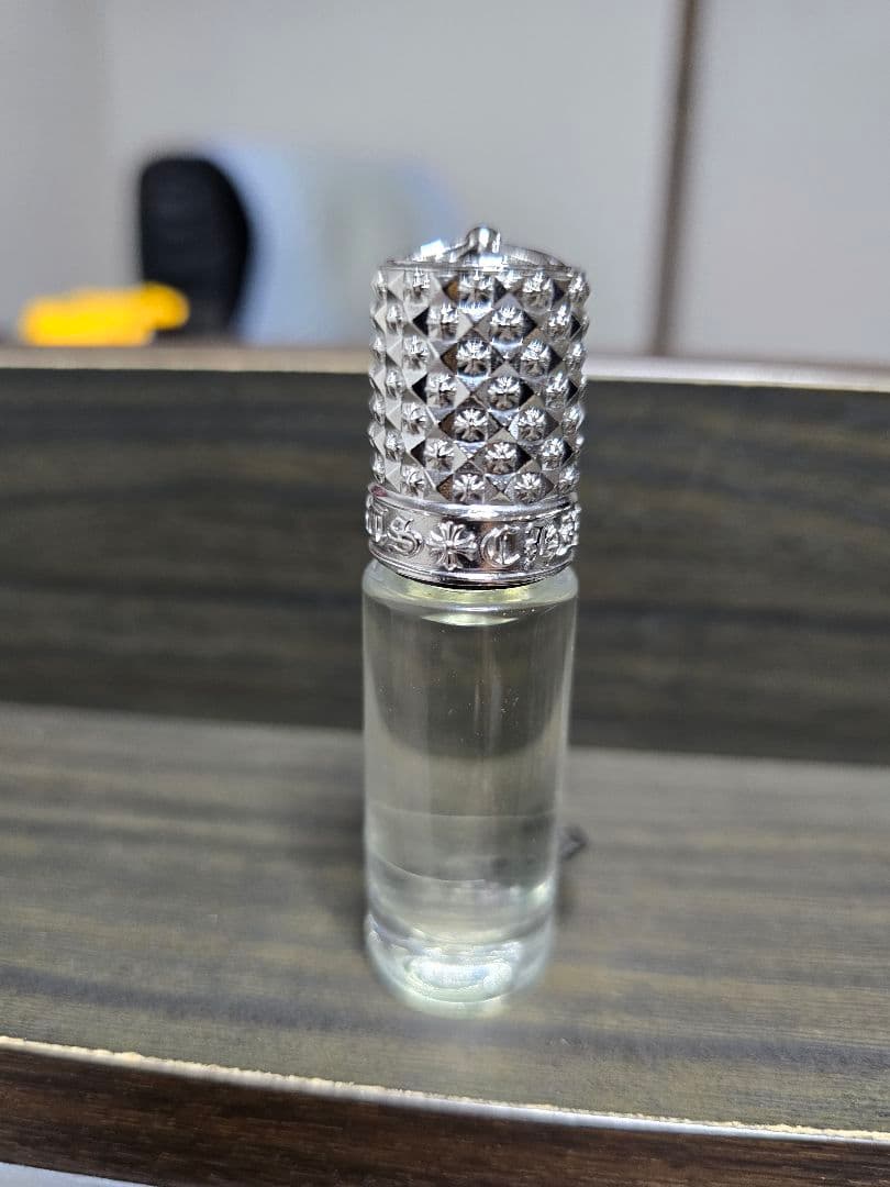 希少 クロムハーツ 香水 ロールオン 22 Chrome Hearts クロムハーツ ロールオン パルファム +22+ +33+ (CHROME