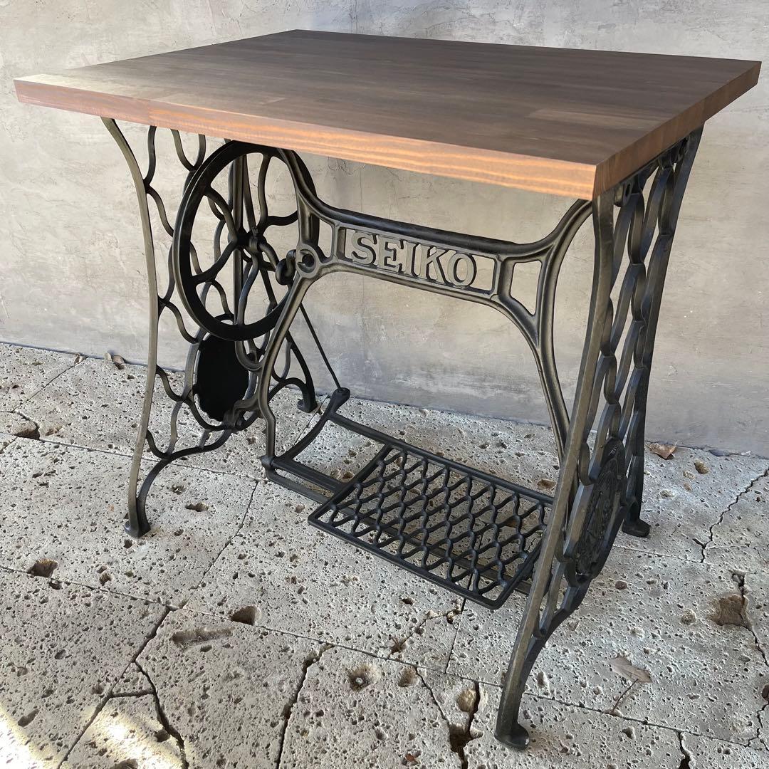 希少　工業用ワイド　アンティークミシン脚テーブル　【SEIKO】 足踏みミシン 希少 工業用ワイド アンティークミシン脚テーブル 【SEIKO】 足踏み