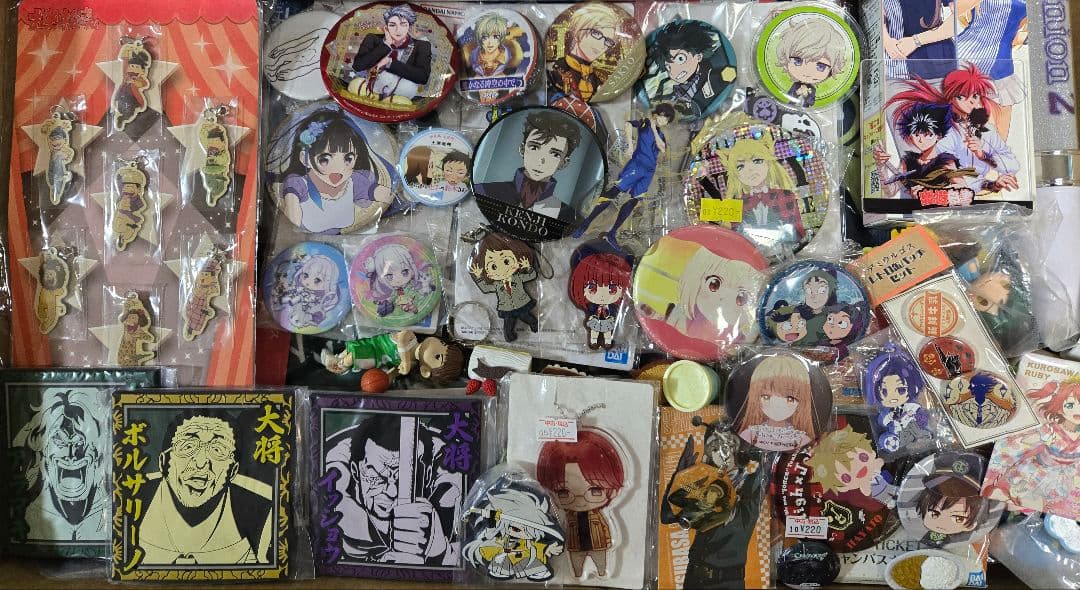 アニメグッズなど 130サイズ ノンジャンル 大量 まとめ売り 約450点