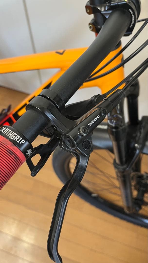 TREK MARLIN7 2022 ※引き取り限定 値下げ交渉可 エアサス - メルカリ