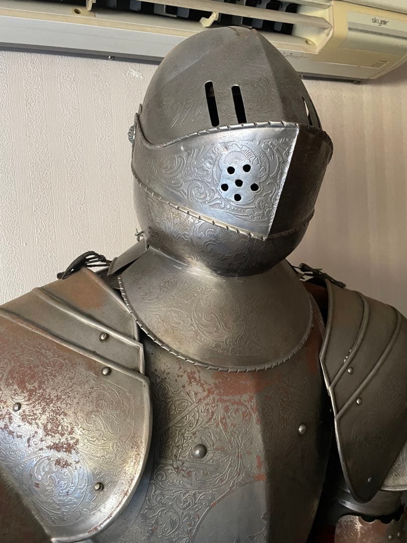 秀ちゃんさん専用最終価格 西洋甲冑実物大180センチ - メルカリ