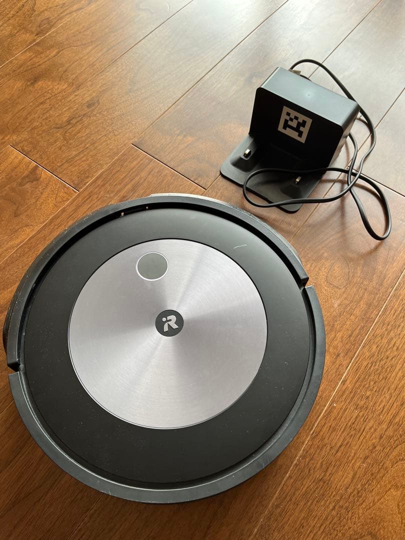 iRobot Roomba j7+ 本体 充電ドック付き