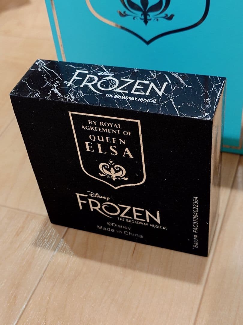 アナと雪の女王 宝珠 オーブ ジュエリーBOX - メルカリ