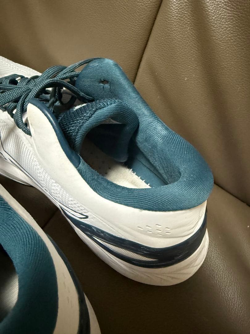 asics ゲルバースト28 28.5cm