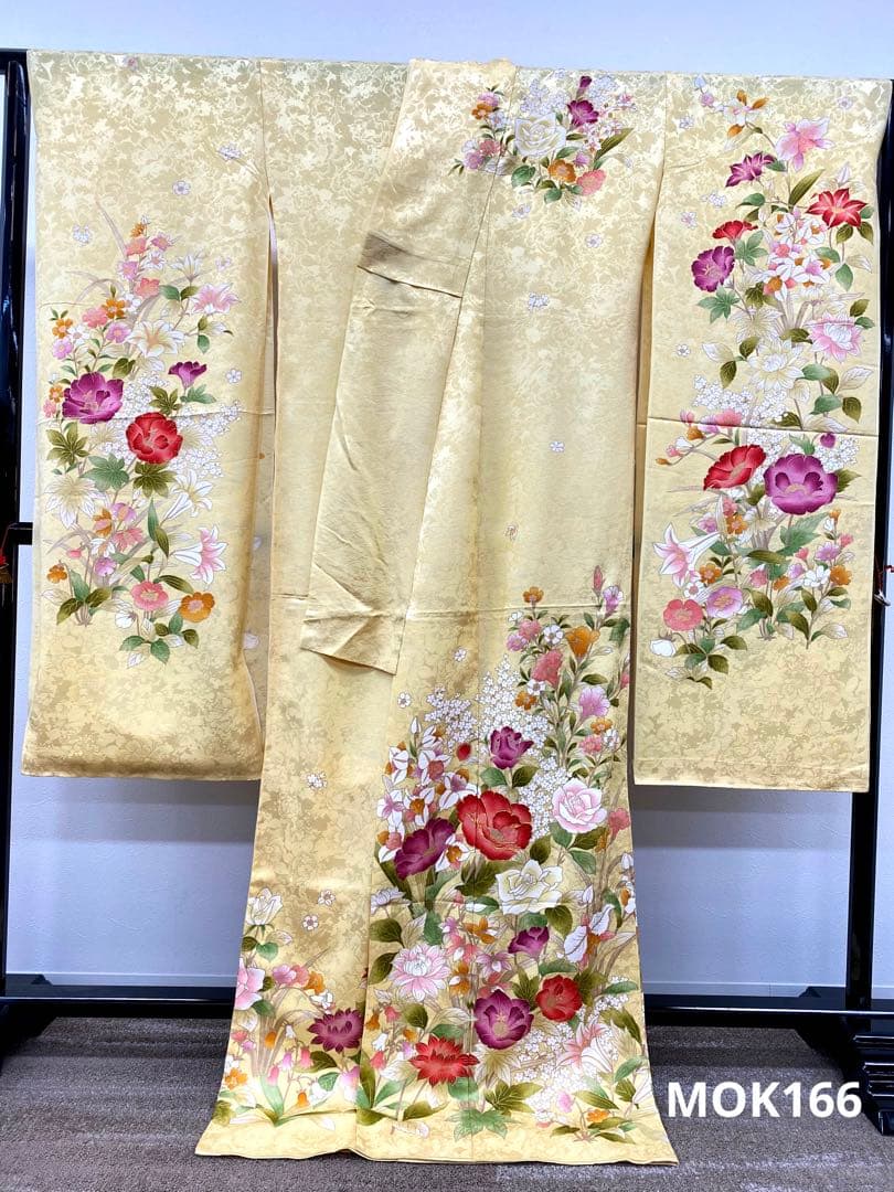 振袖 仮絵羽 金彩 紋意匠 正絹 未仕立て品 八掛付き L108941757 - 着物