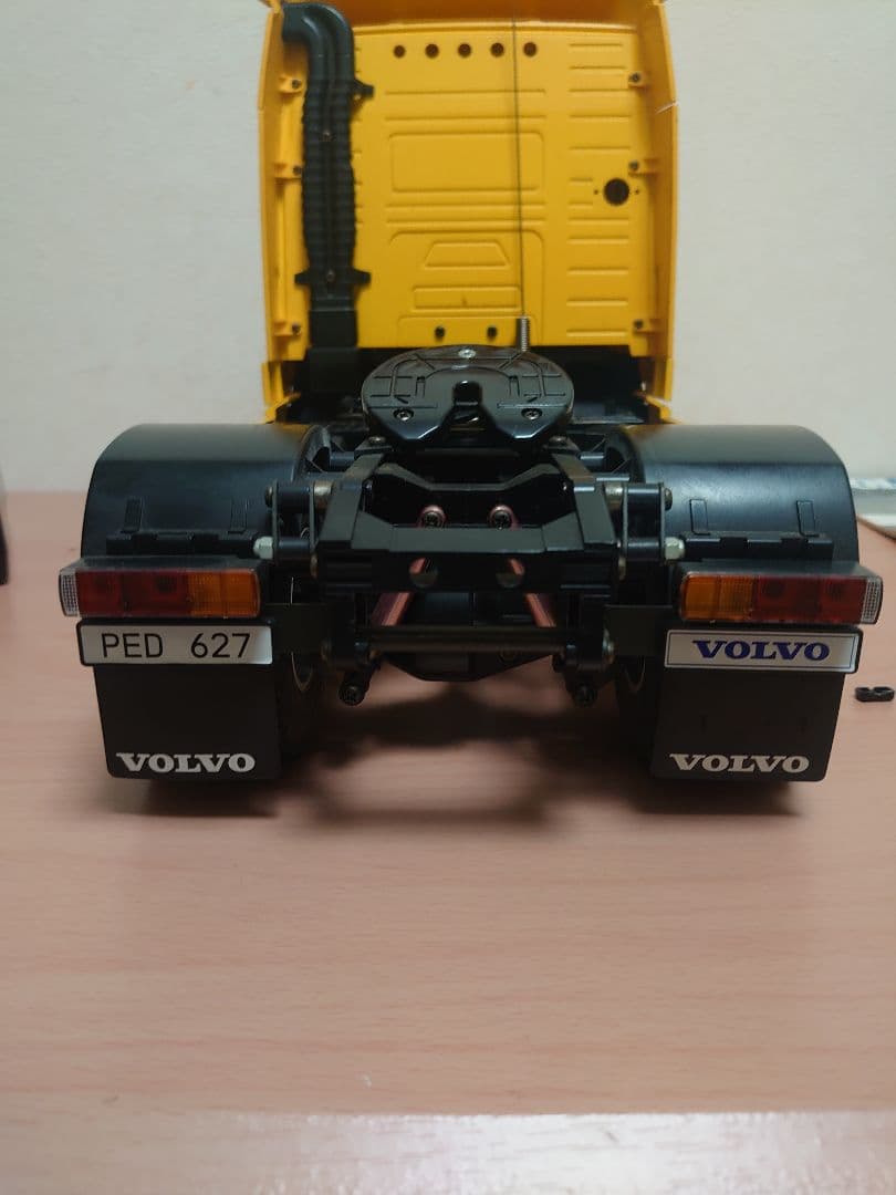 へッドのみタミヤ 1/14 ボルボFH12 ☆ジャンク扱い☆ - メルカリ