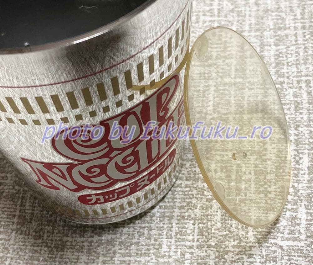 非売品 カップヌードル型 オルゴール 宇多田ヒカル First Love 日清