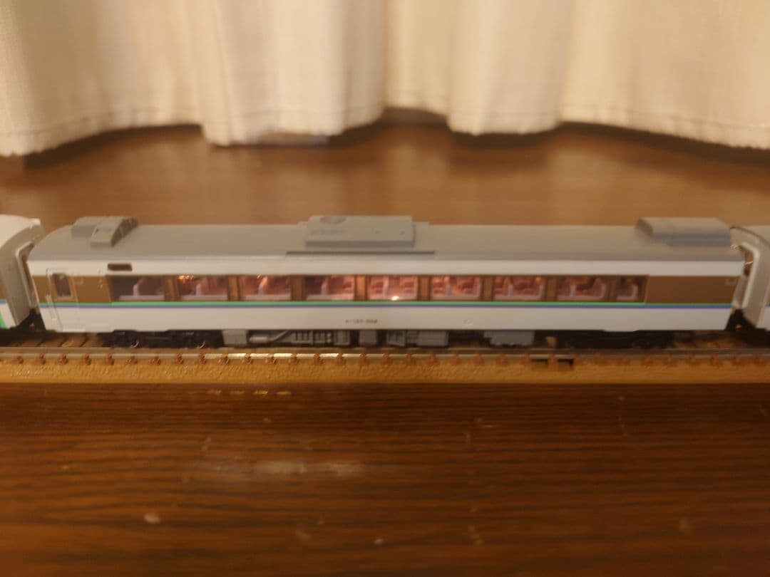 キハ183 スーパーとかち 92638 室内灯組み込み - メルカリ