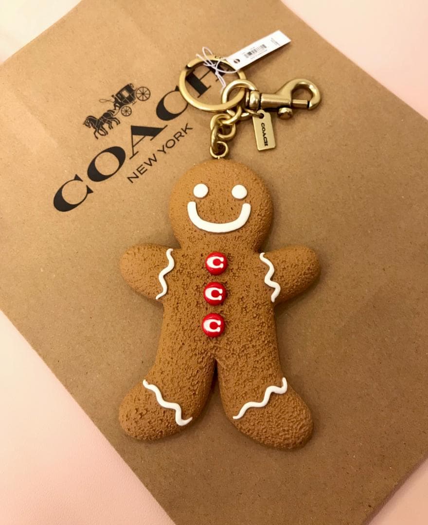 新品coachジンジャーブレッド マン バッグ チャーム COACH ジンジャーブレッドマン キーホルダー - メルカリ