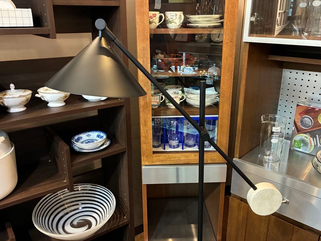 使用3ヶ月 unico Turo フロアライト スタンドライト 仙台 宮城 - メルカリ