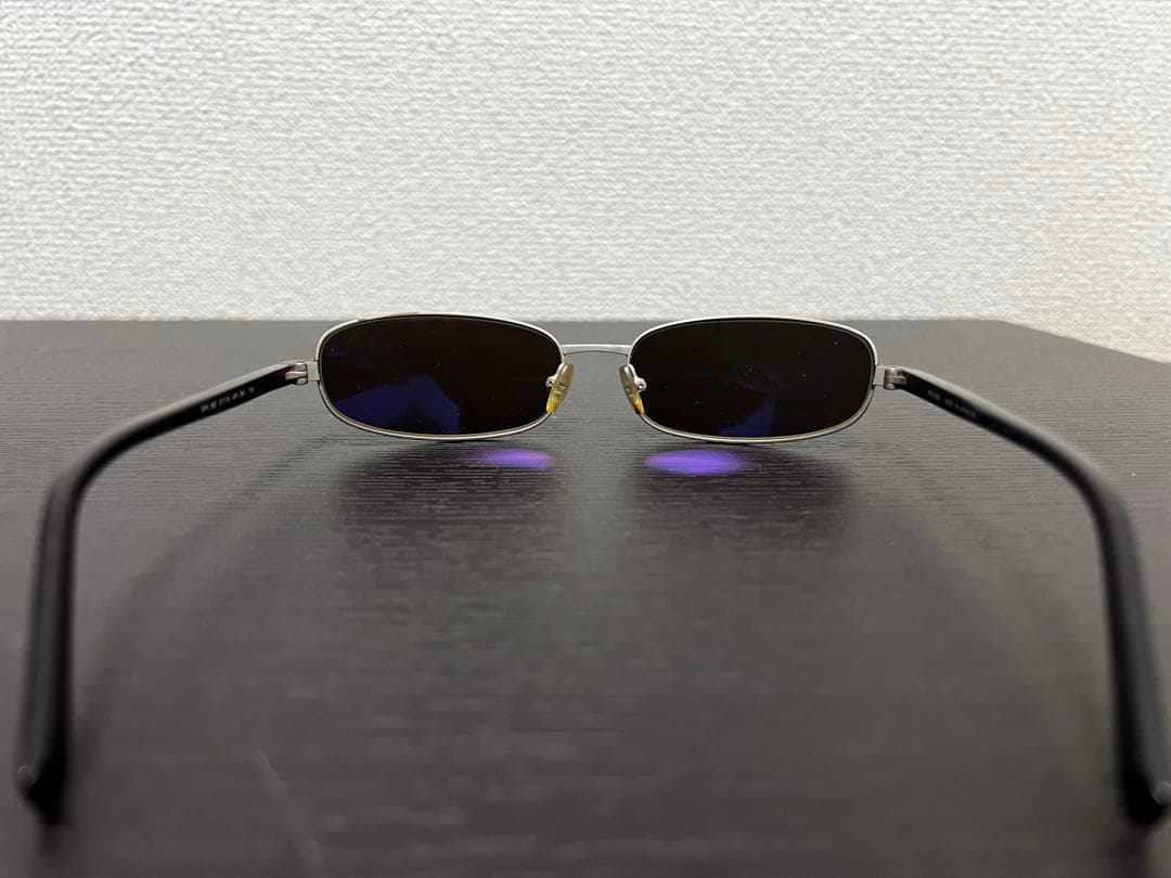 プラダ PRADA サングラス 56E 57ロ16 1AP-3N1 130 - メルカリ