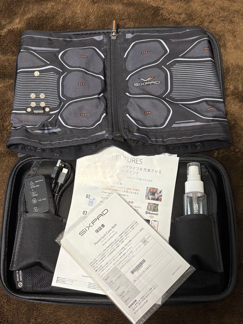 SIXPAD コアベルト ブラック(Mサイズ) EMSトレーニングデバイス 楽天市場】シックスパッド コアベルト 2 専用コントローラー付 公式