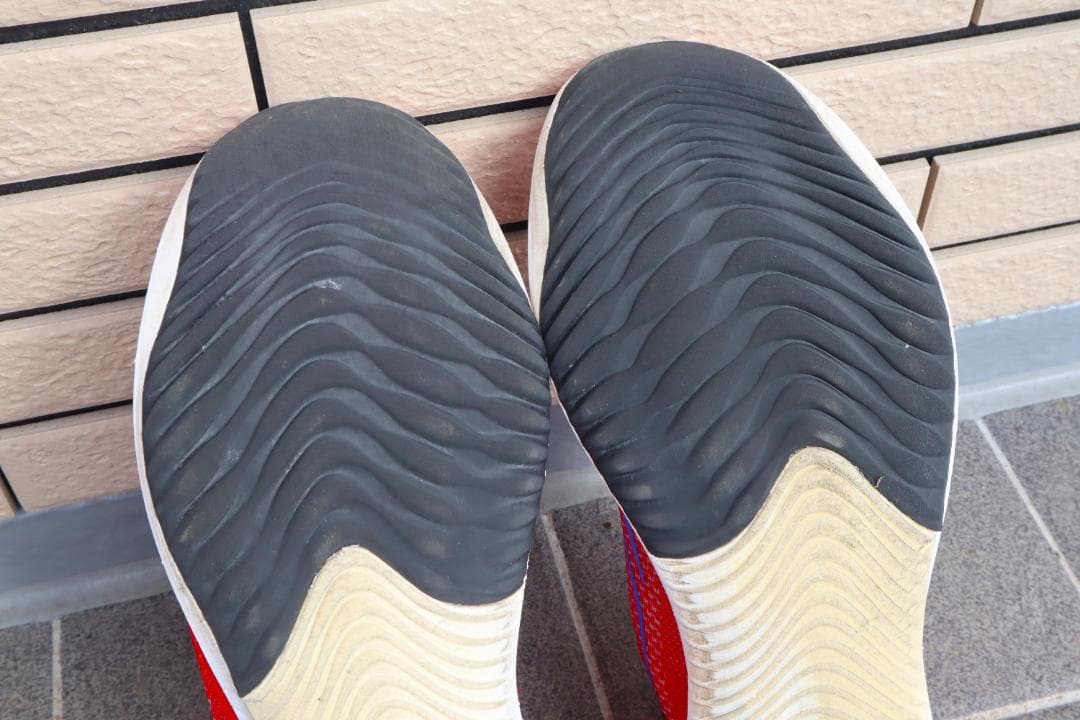 美品・ナイキ ストリークフライ ・27.5cm