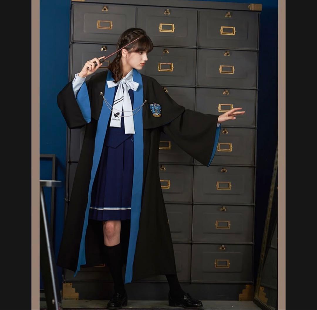 kyouko梗豆物语　制服馆　ハリーポッター　ローブ　美品　レイブンクロー 梗豆物语 ハリーポッター 刺繍 ローブ チェーン付 男女兼用 ワーナー