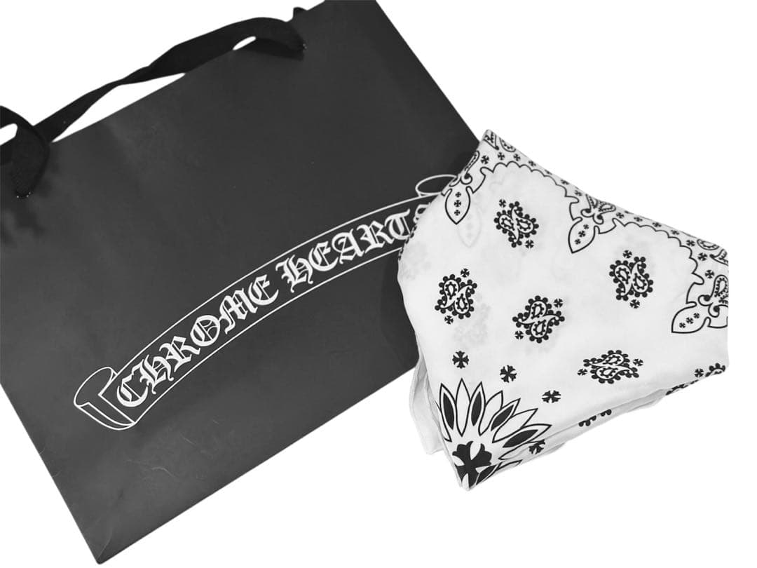 7月で掲載終了【美品】クロムハーツ/シルクバンダナ - メルカリ