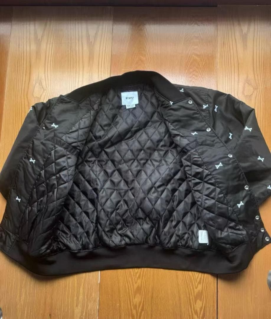 美品WTAPS ブラックジャケット S 骨刺繍