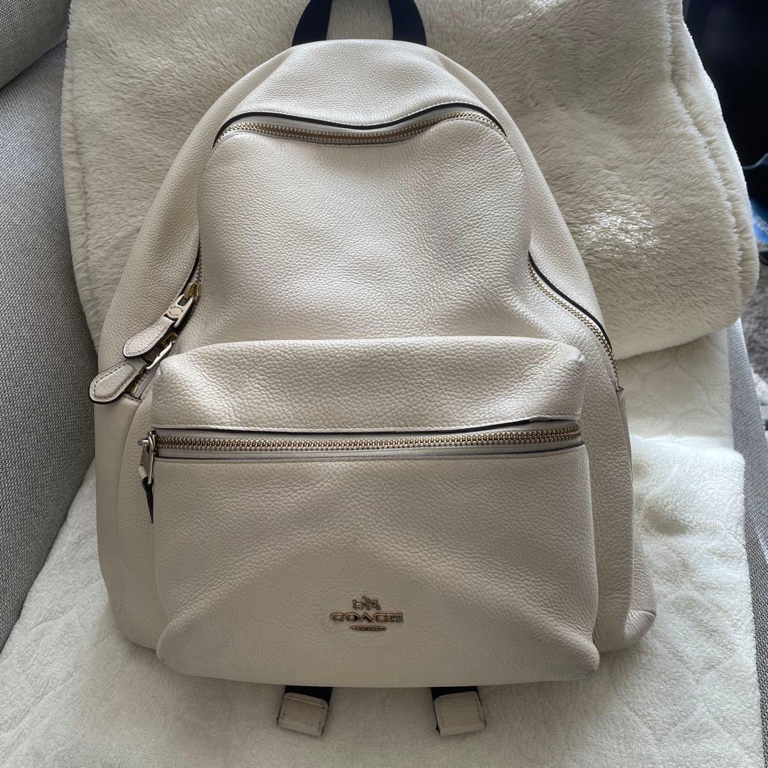 COACH ホワイトレザーリュック