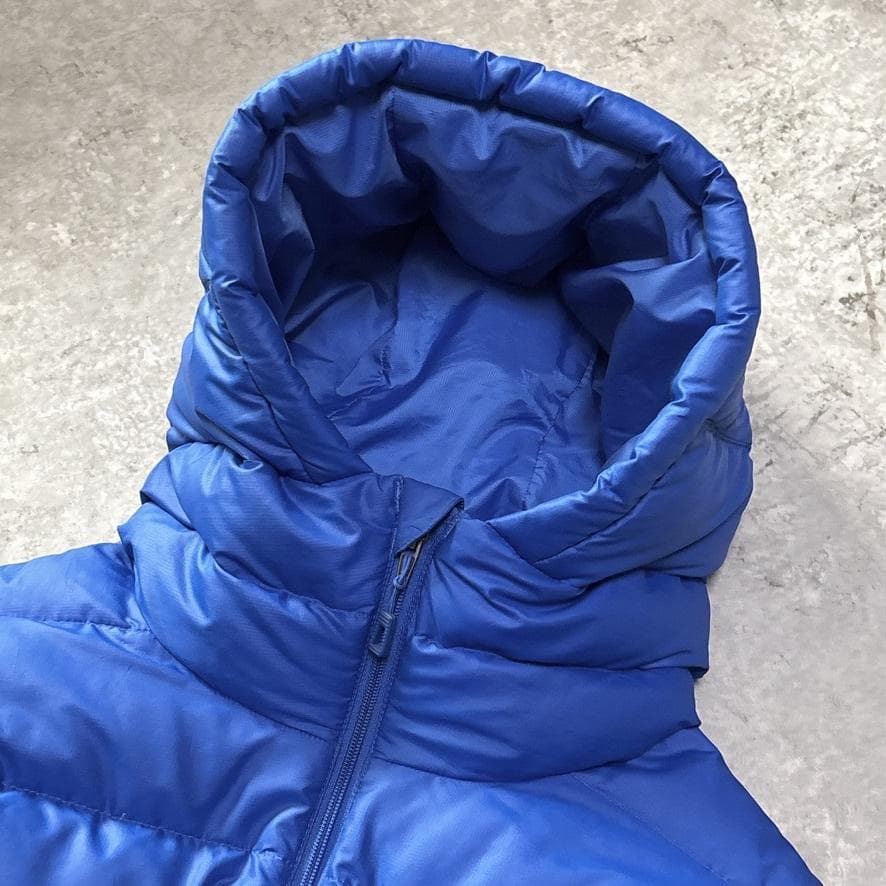 美品 パタゴニア ハイロフト ダウンセーターフーディ ダウンジャケット