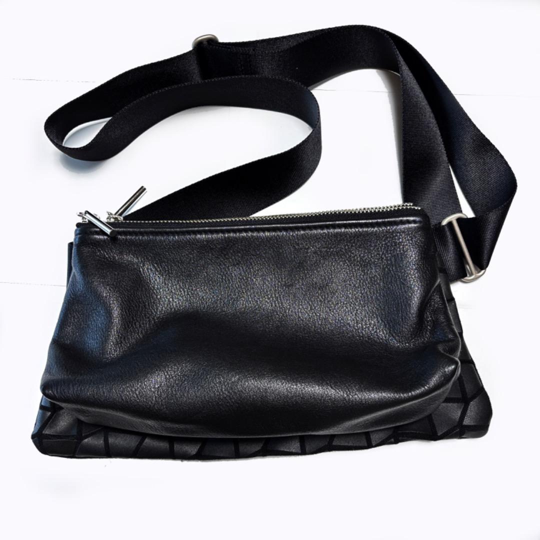 chi.wata チワタ】ボディバッグ ショルダーバッグ ブラック 黒 - メルカリ