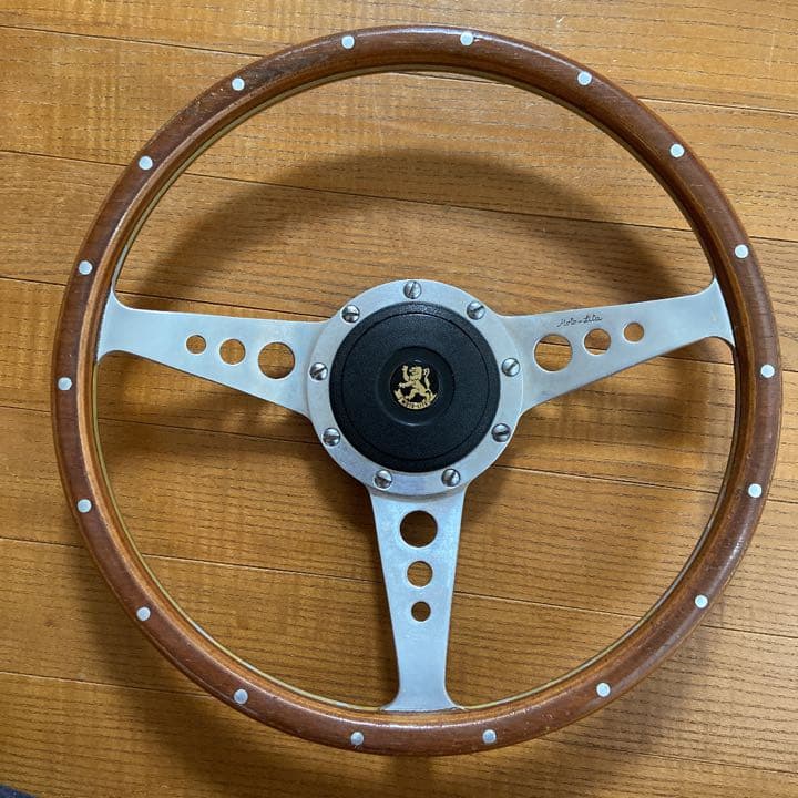 モトリタ ウッド ステアリング Moto Lita