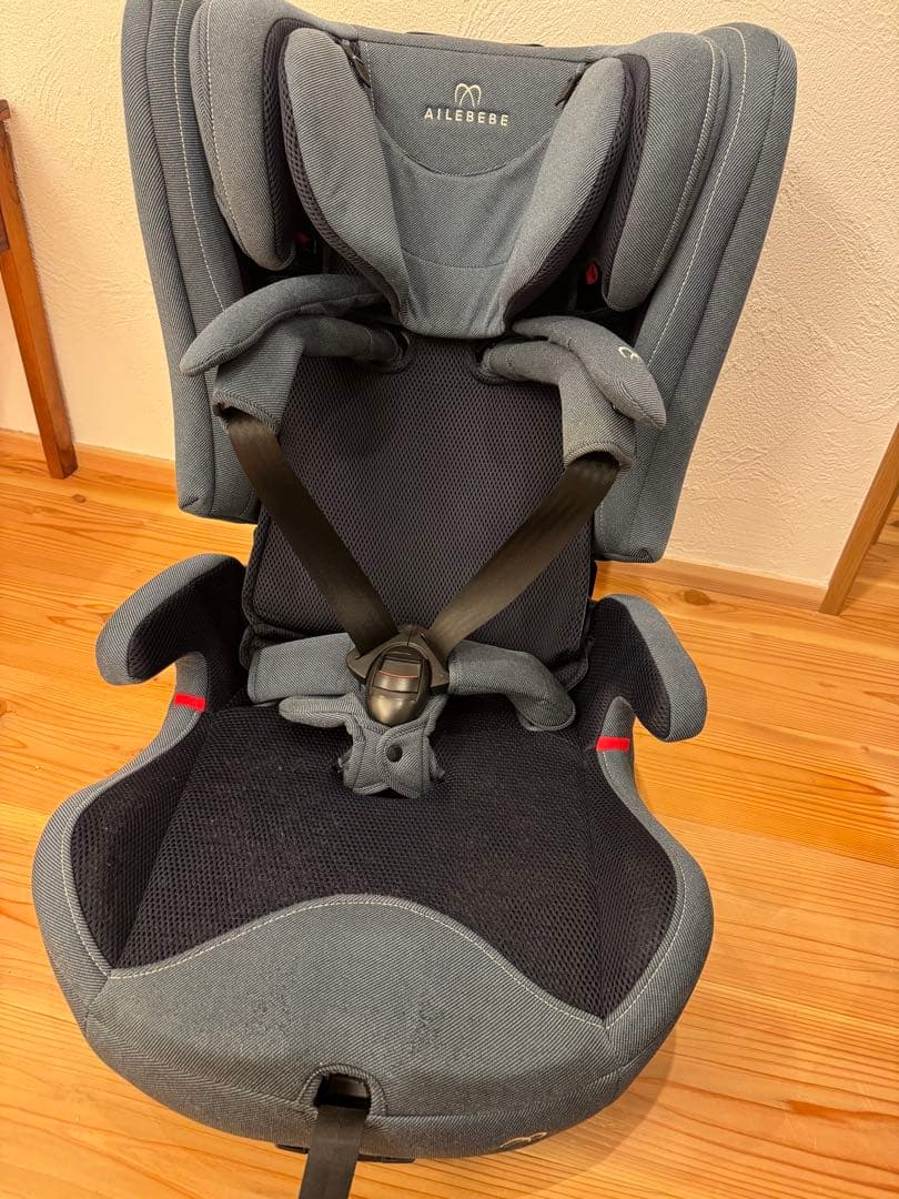 エールべべ　パパット2 プレミアム　チャイルドシート　ジュニアシート 1歳からのジュニアシート パパット2 ISOFIX取付タイプ | エールベベ
