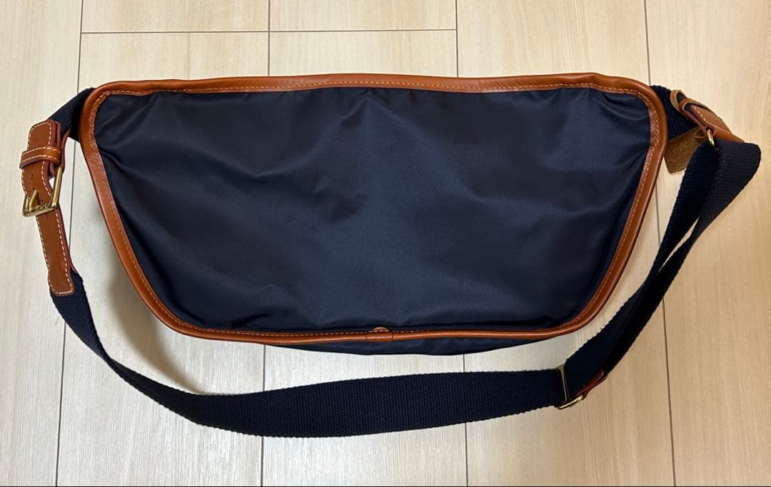 【未使用】Felisi　ボディバッグ　427/2/DS　ネイビー
