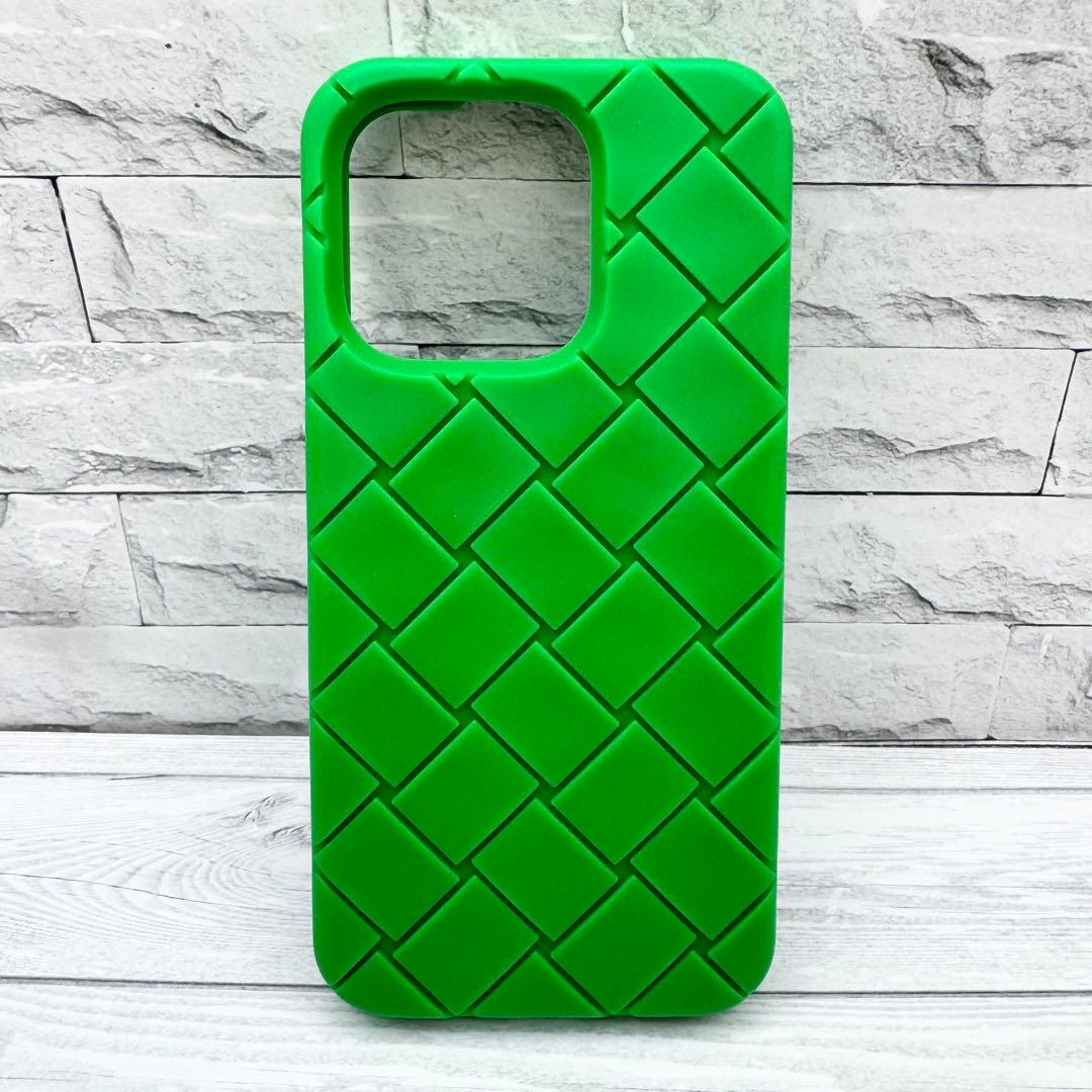 極美品】ボッテガヴェネタ iPhone16 pro ケース イントレチ