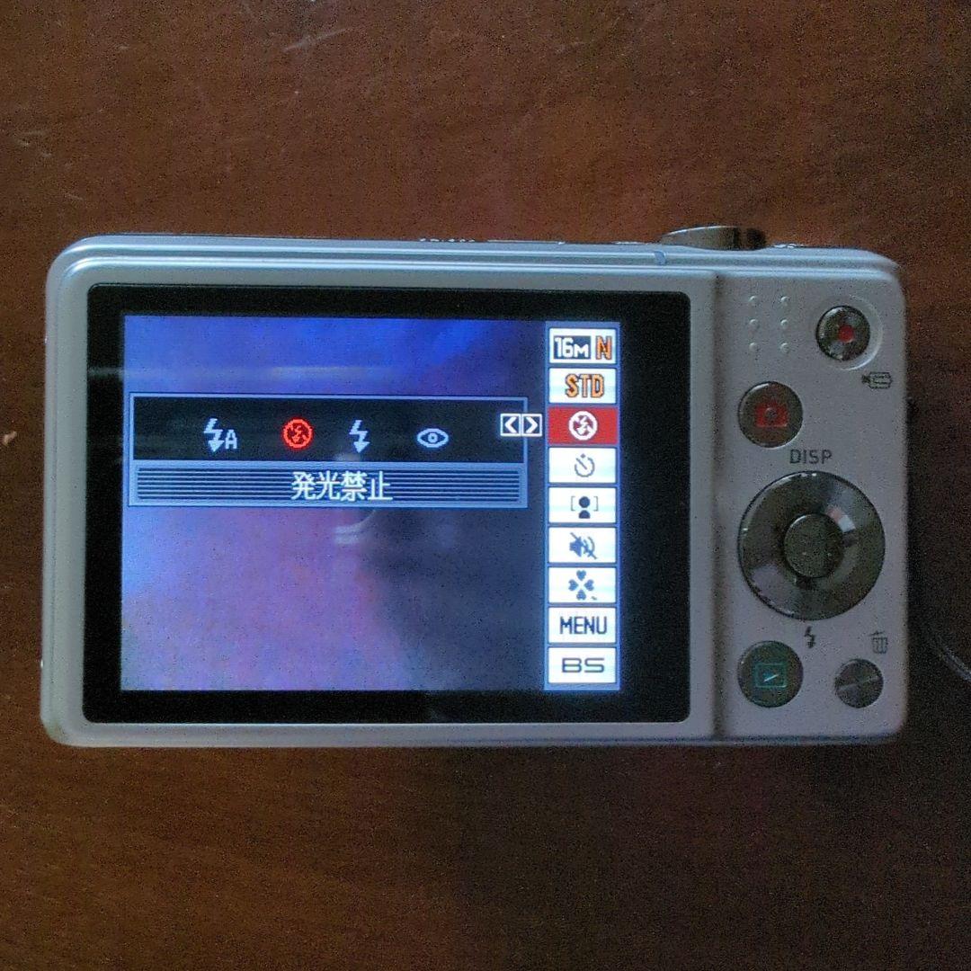 CASIO EXILIM 16.1メガピクセル 12.5倍ズーム