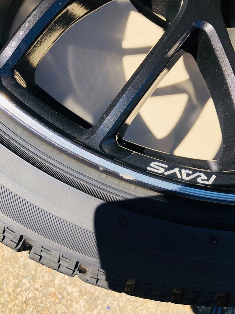 シゲ　2/4 rays ホムラ 8.5j43 2x8GTS 19インチ