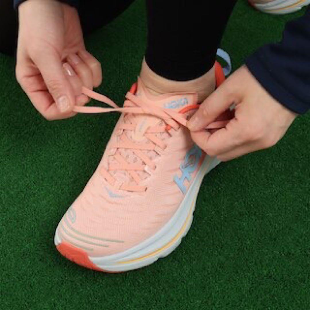 HOKA ランニングシューズ　Bondi X 22.5cm