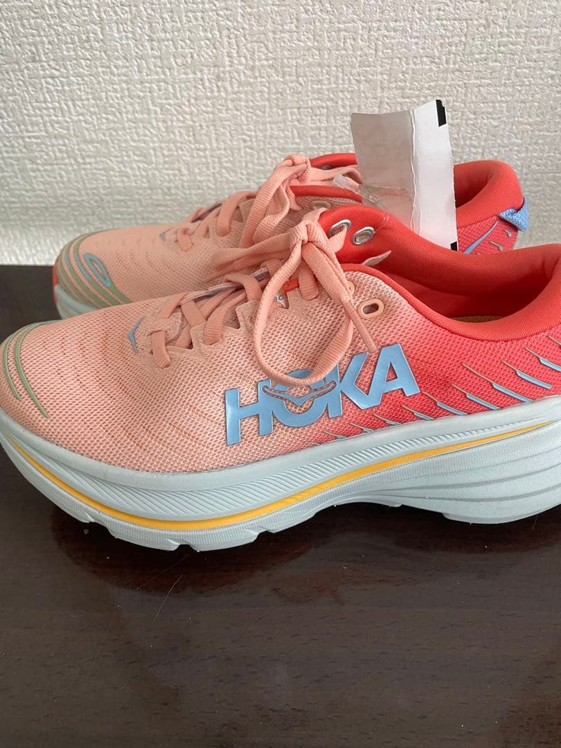HOKA ランニングシューズ　Bondi X 22.5cm