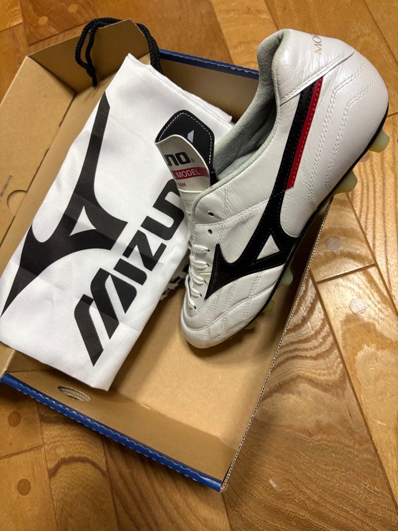 新品　超激レア　限定品　ミズノ　モレリア UL 25.5cm