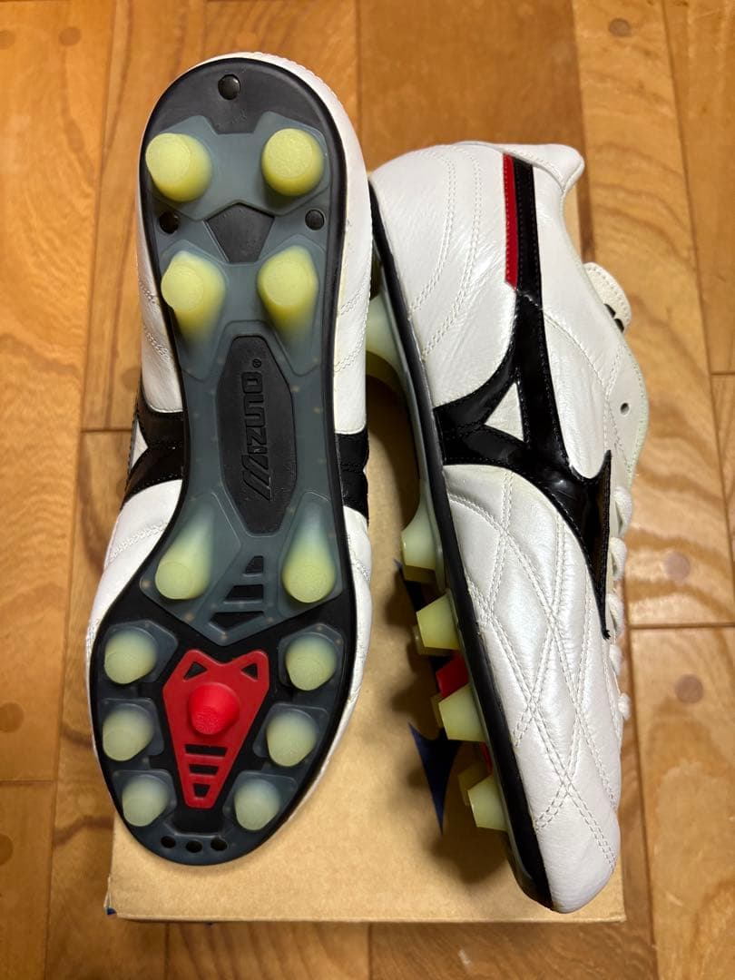 新品　超激レア　限定品　ミズノ　モレリア UL 25.5cm