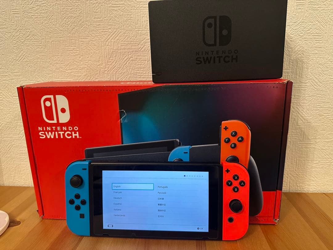 【完品】Nintendo Switch 本体 128GBSDカード付き ホリストア｜ microSDカード for Nintendo Switch 128GB: アクセサリー
