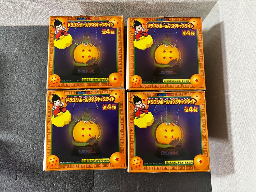 未開封 ドラゴンボール デスクトップライト フィギュア 孫悟空 神龍